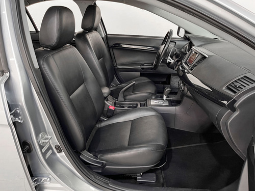Mitsubishi Lancer HL-T 16V