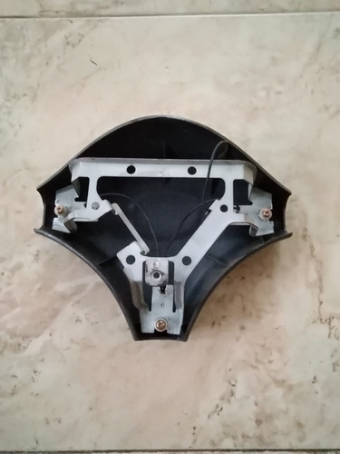 Tapa De Tocar Corneta Del Volante Toyota Starlet Original 