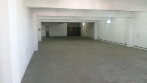 Galpn En Venta De 1670 M/2 En 5 Plantas