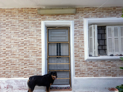 Dos Casas Y Garaye.