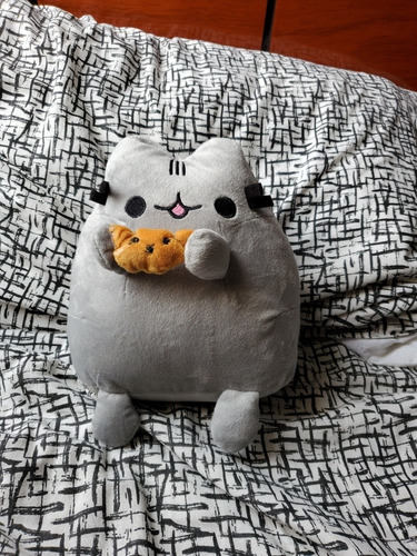 Vendo Peluche Nuevo De Pusheen En Perfecto Estado