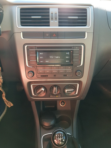 Volkswagen Suran 1.6 Trendline 2016 C/control Crucero