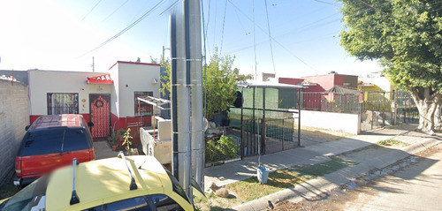 Casa En Remate-nacaome 147, Hacienda Santa Fe, Tlajomulco De Zuñiga, Jalisco. -jcbb9