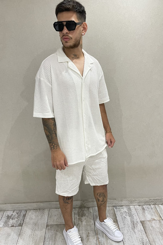 Conjunto Blanco Hombre Camisa Tejido Crochet Y Bermuda Lino