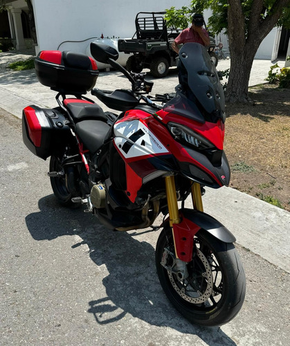 Motocicleta Ducati Multiestrada V4 Pikes , Modelo 2023