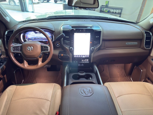 RAM 2500 Laramie 6.7 4X4