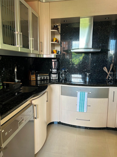 Venta Apartamento Totalmente Equipado
