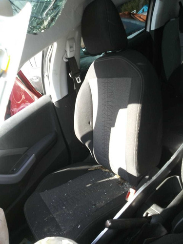Imagem 4 de 13 de Sucata Peugeot 208 Allure Eat6 2017/2018 Retirada De Peças