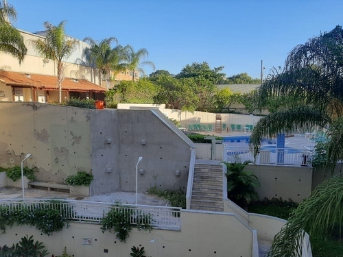 Imagem 9 de 15 de Apartamento Grande Com 2 Quartos, Armários À Venda, 50 M² - Piedade - Aea2702