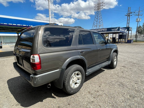 Imagen 5 de 16 de Toyota 4runner