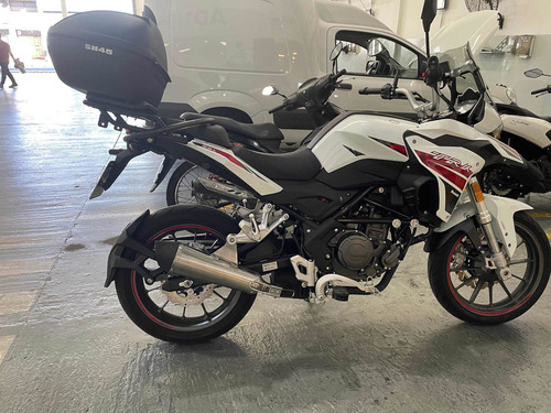Imagen 14 de 14 de Benelli Trk 251 - Abs