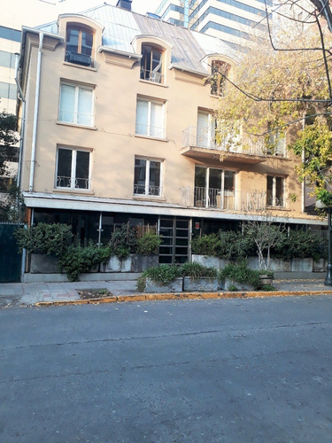 Estilo Francés / Metro Los Leones /providencia / Remodelado