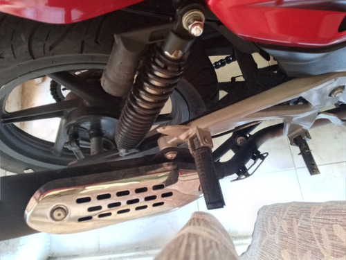 Bajaj Rouser 180