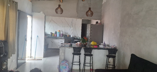 Vendo Casa Com 2 Quartos Caraguatatuba-sp