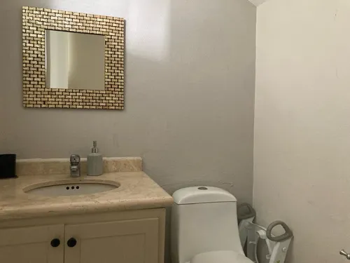 Casa Familiar Con Jardín En Zona Tranquila De Cdmx, Mejor Precio Que Santa Fe