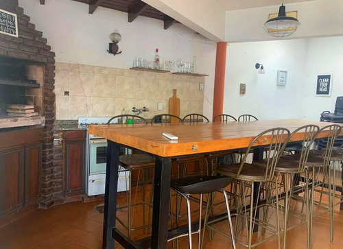 Casa En  Venta En Castelar Norte