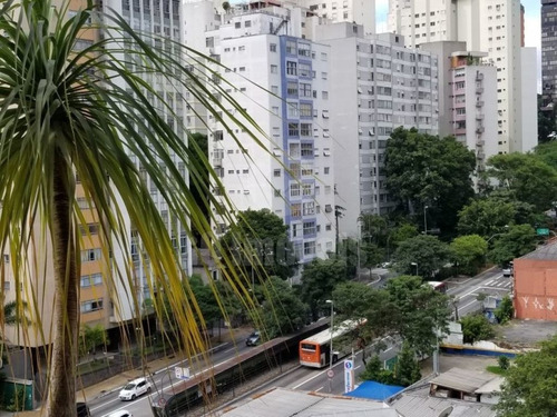 Imagem 1 de 15 de Maravilhoso Apartamento De  Padrão No Jardim Paulista, Com 225 Metros De Alegria. - Iq17525