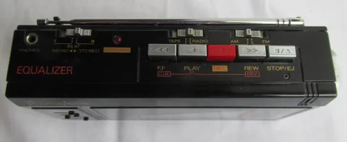 Radio Pasacassette Portatil Marca Broksonic No Funciona (Usado)