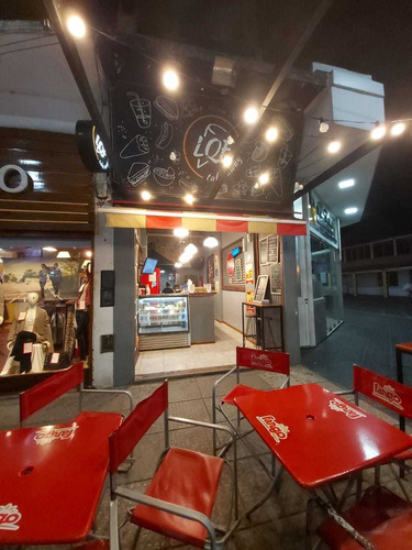 Fondo De Comercio: Take Away