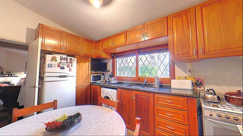 Casa A La Venta Punta Gorda, 3 Dormitorios, 2 Baños Suite