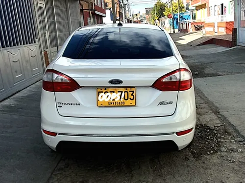 Ford Fiesta 1.6 Sportback Titanium