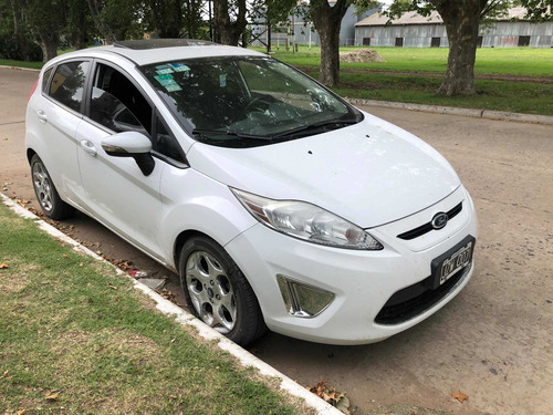 Ford Fiesta Kinetic Design 1.6 Design 120cv Titanium 2011