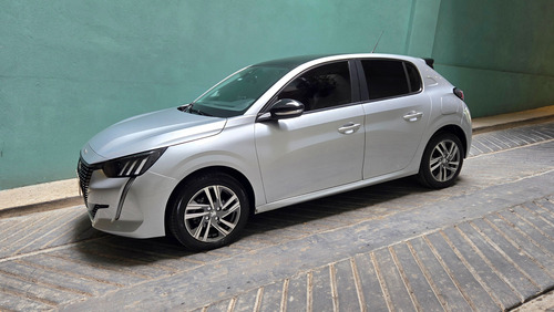 Peugeot 208 1.6 Feline Tiptronic
