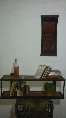 Imagen 3 de 4 de Repisa De Hierro Y Madera, Con Detalles Rústicos.