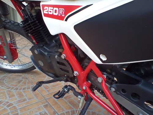 Imagem 2 de 9 de Moto Xlr-250 - 1983