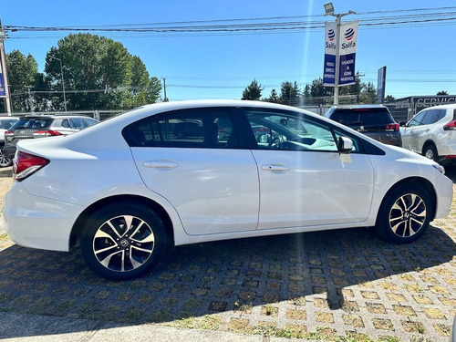 Honda Civic 1.8 EXL AT 4P