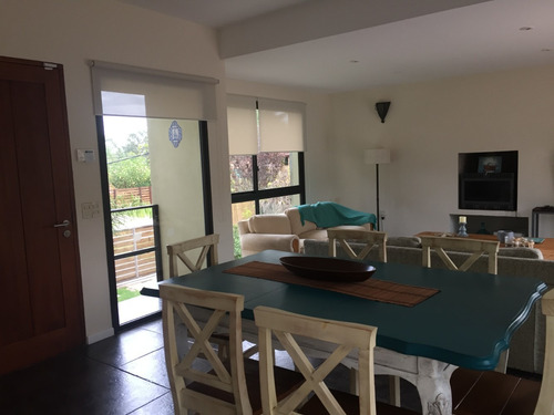Comoda Casa 2 Pisos,pinares, 3 Dorm, 3 Baños, Estar, Piscina