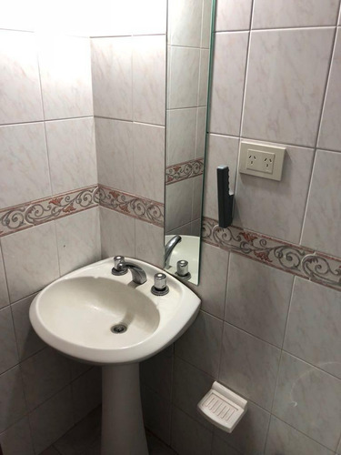 Casa De 4 Dormitorios 3 Baños Asador Y Local Comercial