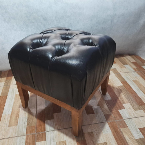 Puff Con Bastidor De Madera