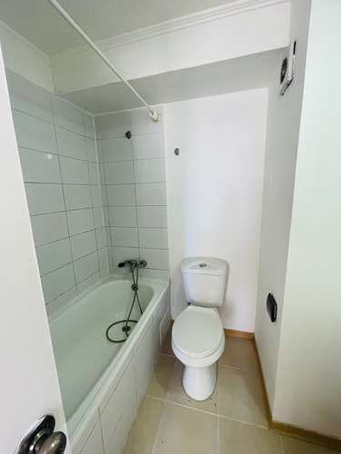 Depto 1 Dormitorio 1 Baño Con Bodega Zenteno 1482 Piso 8