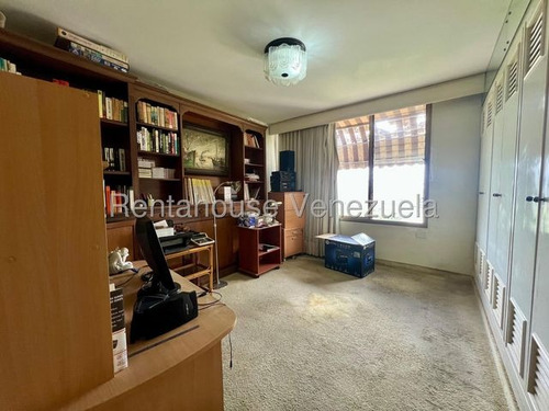 Amplio Y Cómodo Apartamento En Venta En Las Esmeraldas. Fabiola. Mls #25-24320.