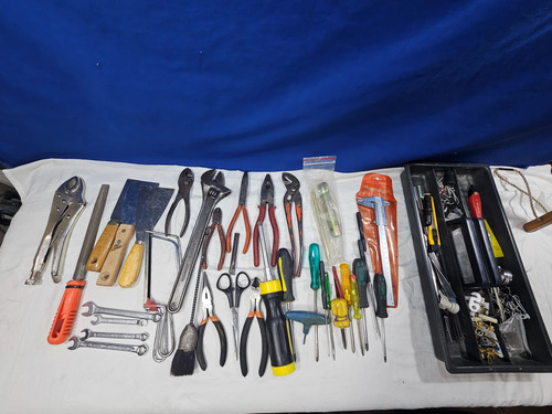 Lote Herramientas Llaves Pinzas Caja Mas De 35 Bahco Acero (Usado)