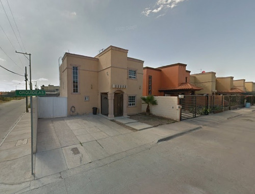 Casa En Venta En Chihuahua Mv