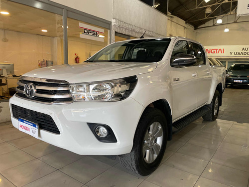 Toyota Hilux 2.8 Cd Srv 177cv 4x2