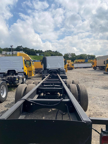 Vw 24280 Const 6x2 - 2015