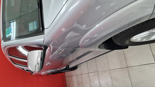 Imagen 14 de 15 de Toyota Hilux 2015 3.0 Cd Srv Cuero 171cv 4x4 - E4