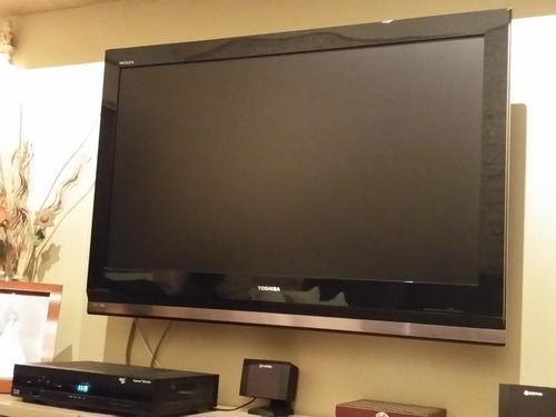 Imagen 2 de 4 de Televisor 42 Pulgadas Toshiba Poco Uso