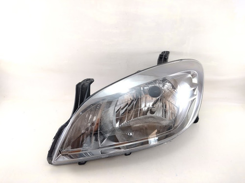 Farol Gm Celta Princ 12/ Cromo Onix Esq Arteb 4008202061