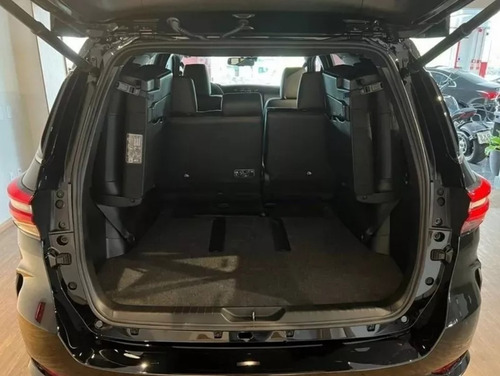 Peunord Toyota Sw4 4x4 Gr-sport 2.8 Tdi 6 At 7a Har 2025 0km