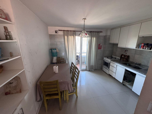 Semipiso De 3 Ambientes Con 2 Cocheras