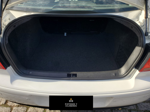 Volkswagen Bora 1.8 Highline T 180cv