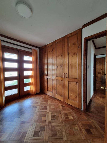 Arriendo A Empresas 12500 M2 Con Oficinas (72600)
