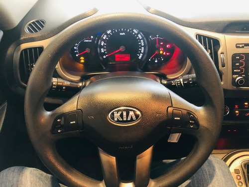 Imagem 10 de 11 de Kia Sportage 2.0 Lx 4x2 16v Flex 4p Automatico