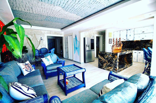 Vendo Villa De 4 Habitaciones En Juan Dolio