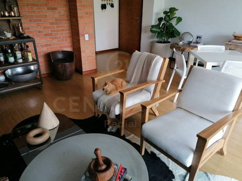 Imagen 4 de 27 de Se Vende Apartamento Loma De Los Balsos- Poblado