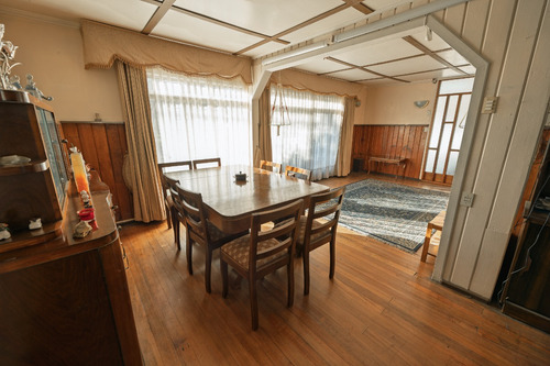 Casa Av Gabriela Mistral
